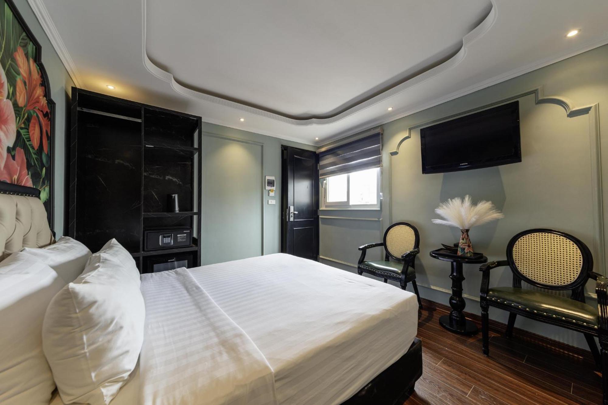 Madelise Amica Hotel And Travel Ханой Экстерьер фото