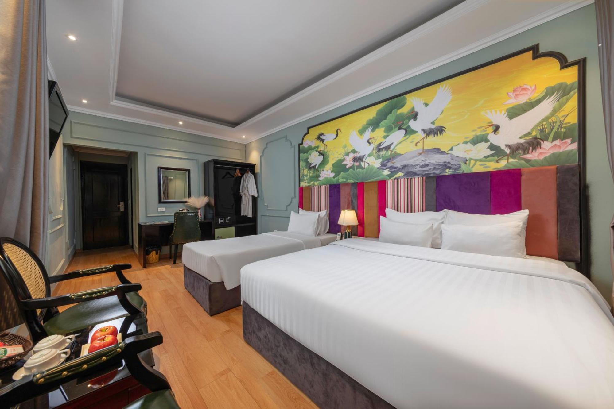 Madelise Amica Hotel And Travel Ханой Экстерьер фото
